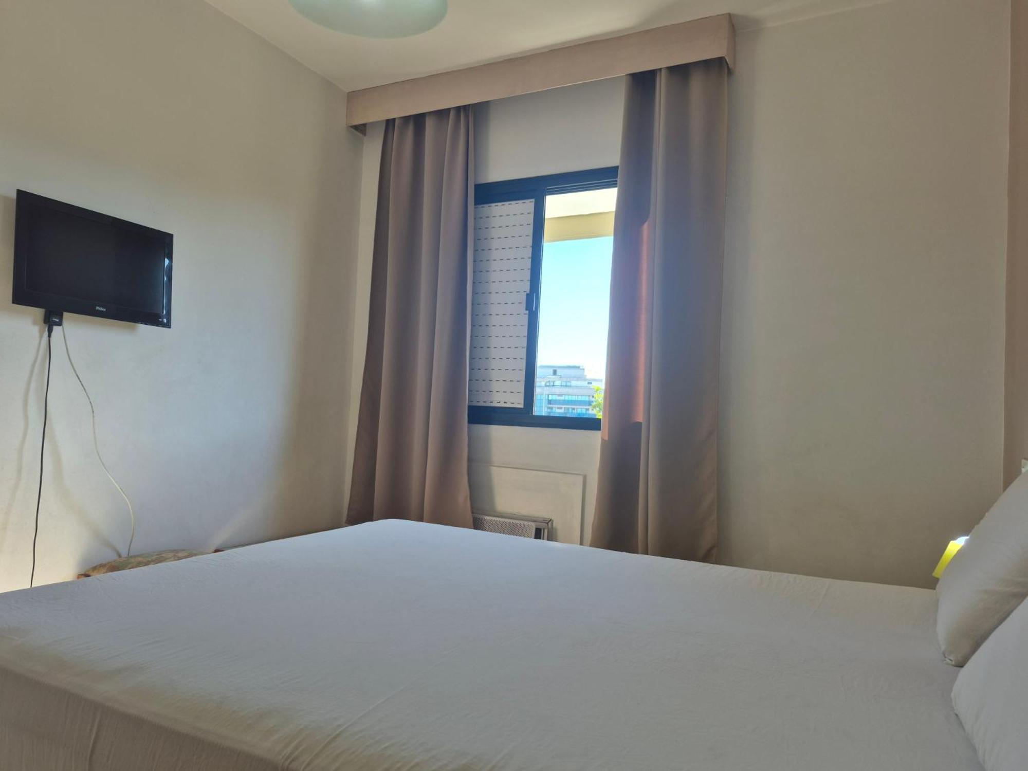 Apartment Partial Sea View